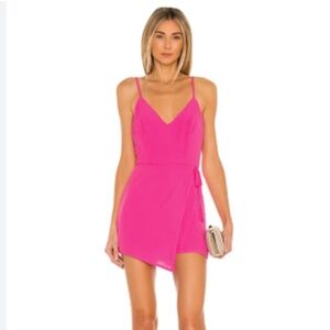 SUPERDOWN WOMENS KAREN FAUX WRAP SHORT ROMPER HOT PINK SLEEVELESS SIZE LARGE